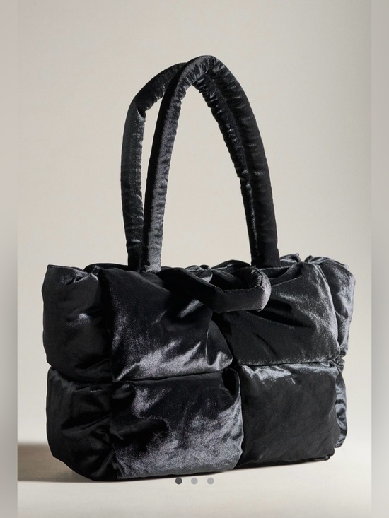 Anthropologie Handbags - NWOT Anthropologie Velvet Puffer Tote